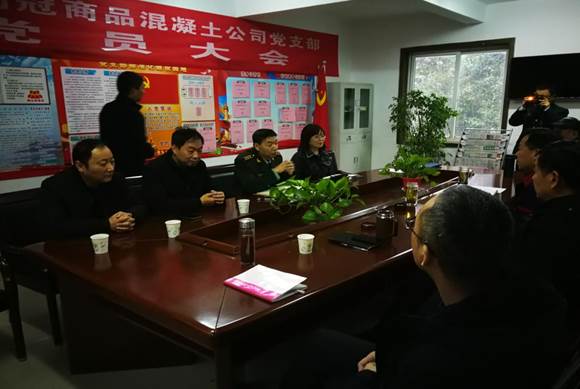 銅官區(qū)區(qū)委常委、人武部到商品混凝土公司開展專項(xiàng)督導(dǎo)工作