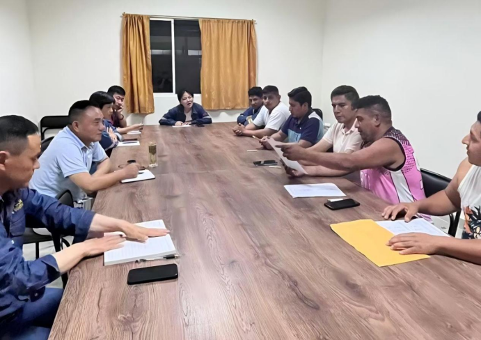 厄瓜多爾分公司召開厄籍員工代表座談會(huì)